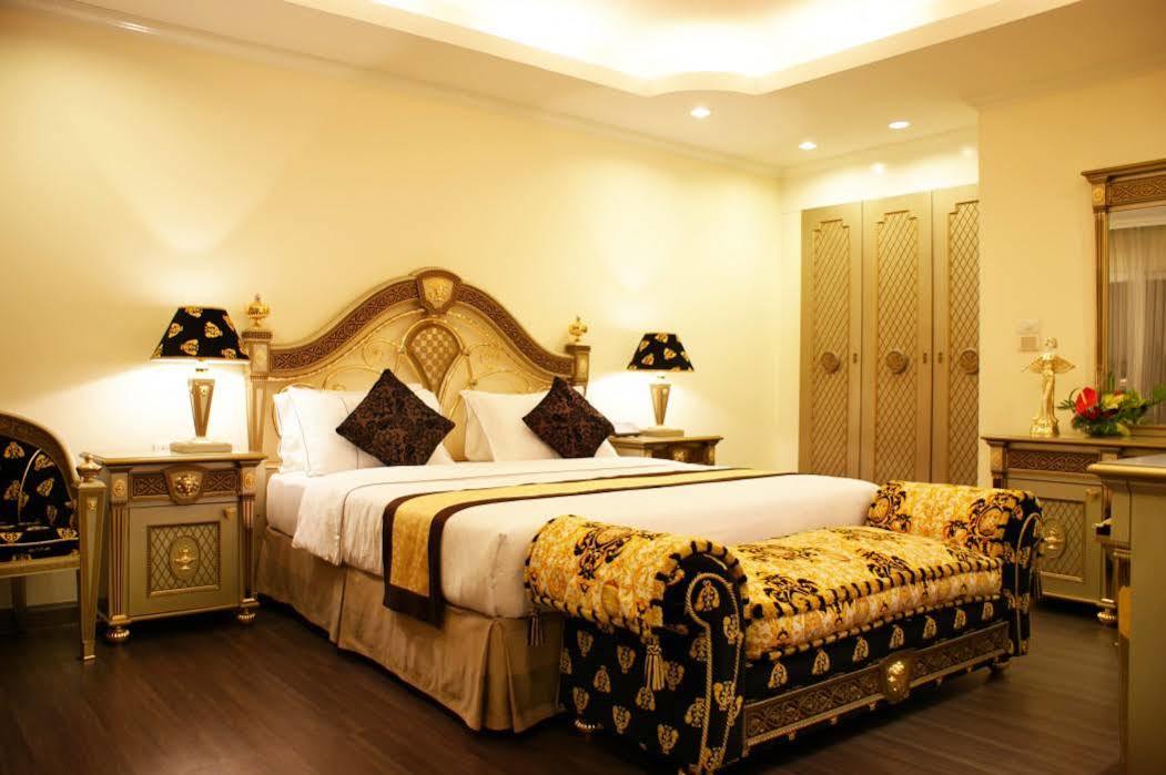 Lk Royal Hotel