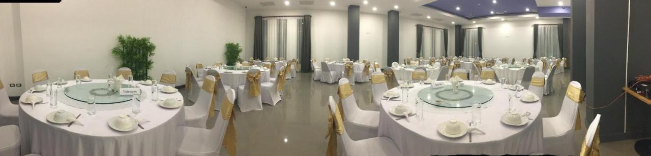 Tempat peranginan Lakkhana Poolside 4*