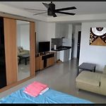 Room In Condo - Pattaya Plaza Floor 6