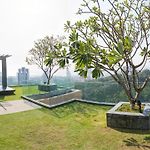Unixx Splendid Seaview Suite