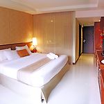 โรงแรมอินทิเมท พัทยา (SHA Extra Plus)