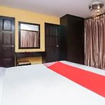 Lucky Inn Suites