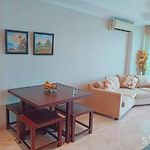 View Talay 5C Top Floor Apartment Jomtien Beach