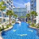 Large Luxury Condo - Pattaya City Centre - Grand Avenue Residences, Pool View - 413