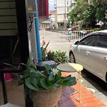 Rivana Hotel By Sandara Boutique Inn