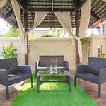 3Br Bali Style Privatepool Villa Near Main Road Large Pool