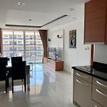 Hyde Park Residence By Pattaya Sunny Rentals