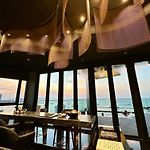 Edge Cozy Vacation Condo Infinite Sky Pool