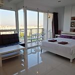Diamond Suite