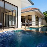 Avoca Pool Villas