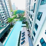Downtown Lux Fun Rooftop Pool #Tb7158
