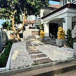 芭提雅南路4卧4卫 Blue Star Pool Villa 近步行街和夜市