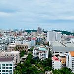 The Base Central Pattaya 338 By Numam