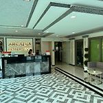 Arcadia Center Suites