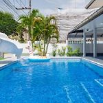 Greta Villa Pattaya ใกล้ชายหาด ใจกลางเมือง