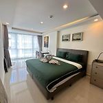 Grand Avenue Super Condo