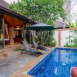 Pattaya Bungalow I, Totally Private Pool