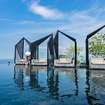Edge Central Pattaya Sea View