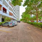 Beachfront Condo Phratamnak
