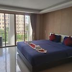 Siamese Serenity Stays-Pattaya