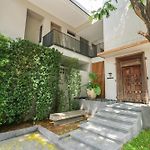 Villa De Time - The Luxury Private Pool Villa