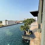 The Prim Grand Condo Wongamat N103 - Spacious Apartment Near The Sea