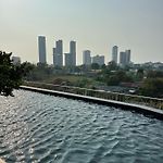 The Prim Grand Condo Wongamat N103 - Spacious Apartment Near The Sea