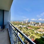 Long Stay 1 Bedroom Sea View