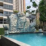 Unixx Sea View High Floor 1Br