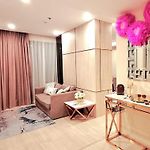 Panora 2-Bedroom Apartment With Sea View