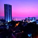 Panora 2-Bedroom Apartment With Sea View
