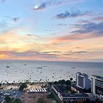 Seaview Condo The Scenery Is Beautiful