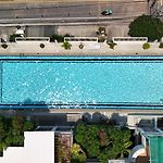 Grosvenor House - Olympic Pool - Pattaya