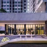 Central Pattaya Excellent Location Beautiful Pool