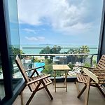 Arom Wongamat Luxury Boutique Beachfront Residence In North Pattaya, 702
