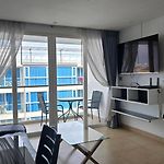 Centara Avenue Residence
