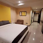 Moonlight Inn Hotel Pattaya - Near Walking Street