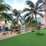 14 Grande Caribbean Condo By Nutthapol