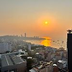 The Base Sea View Residence Pattaya