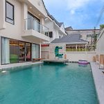 T M L-Urban Exquisite Pool Villa -4 Bedrooms & 6 Bathrooms - Private Ktv - Prime Location -Family & Group