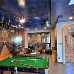 Potterland Luxury Pool Villa Pattaya Walking Street