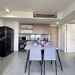 Zire Wongamat Condo