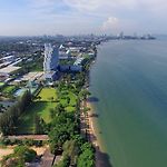 Cholchan Pattaya Beach Resort - Sha Extra Plus