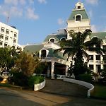 โรงแรมคาเมลอท