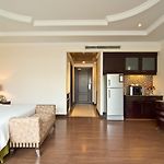 Lk Residence