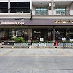 แลนด์ รอยัล เรสซิเดนซ์