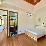 Phatumnak Thai Pool - Villa