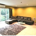 1 Bedroom For 4 Person Family