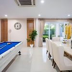 Platinum Pool Villa