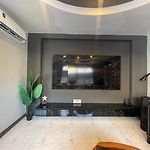 Boomvilla 2